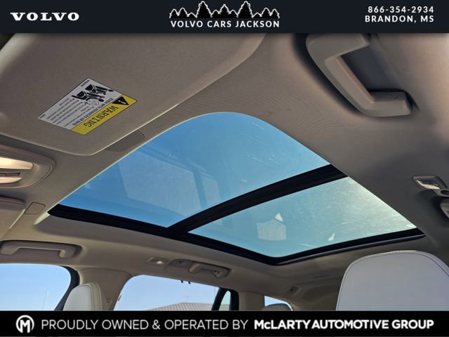 New 2026 Volvo XC90 B6 Ultra w/ Protection Package image 22