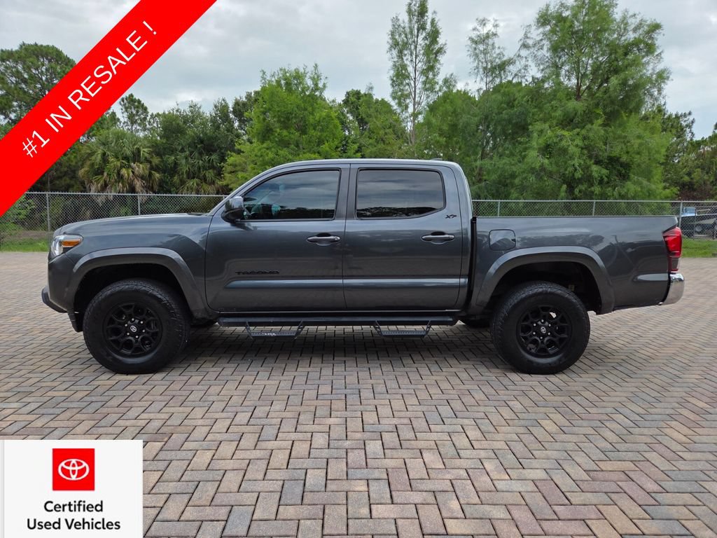Used 2022 Toyota Tacoma SR5 RWD image 8