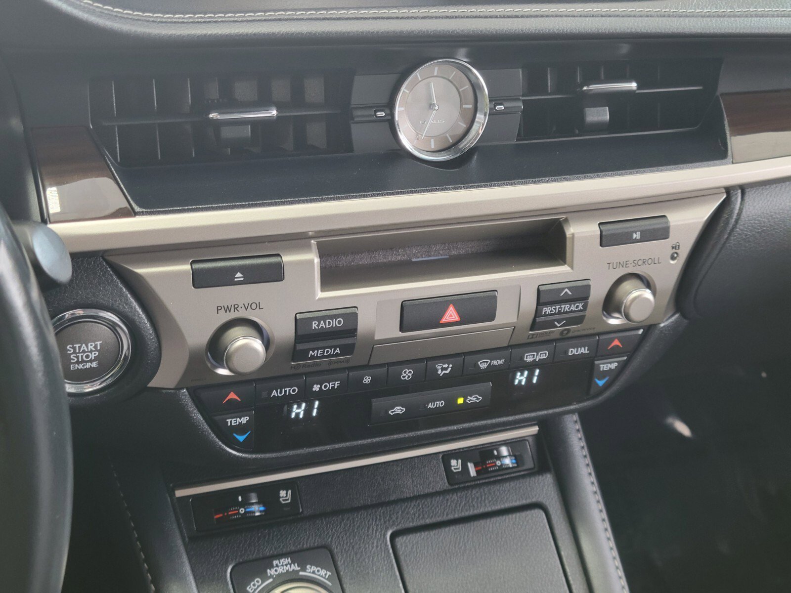 Used 2018 Lexus ES 350 w/ Navigation System Package FWD image 25