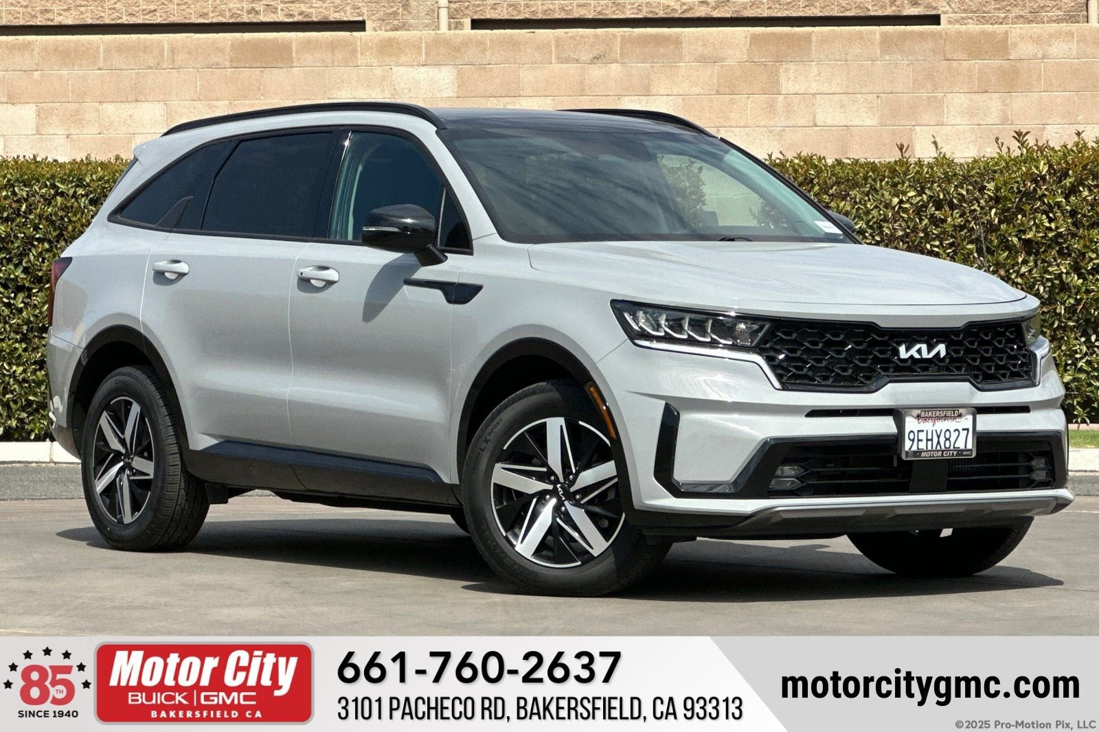 Used 2022 Kia Sorento EX w/ Panoramic Sunroof Package