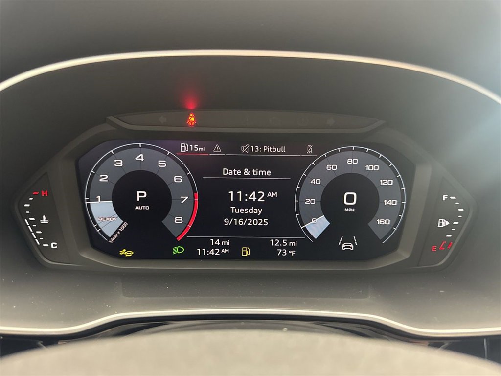 New 2025 Audi Q3 2.0T Premium image 13