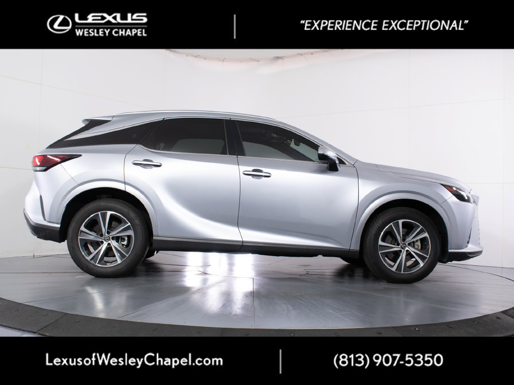 Used 2025 Lexus RX 350 Premium w/ Accessory Package FWD image 2