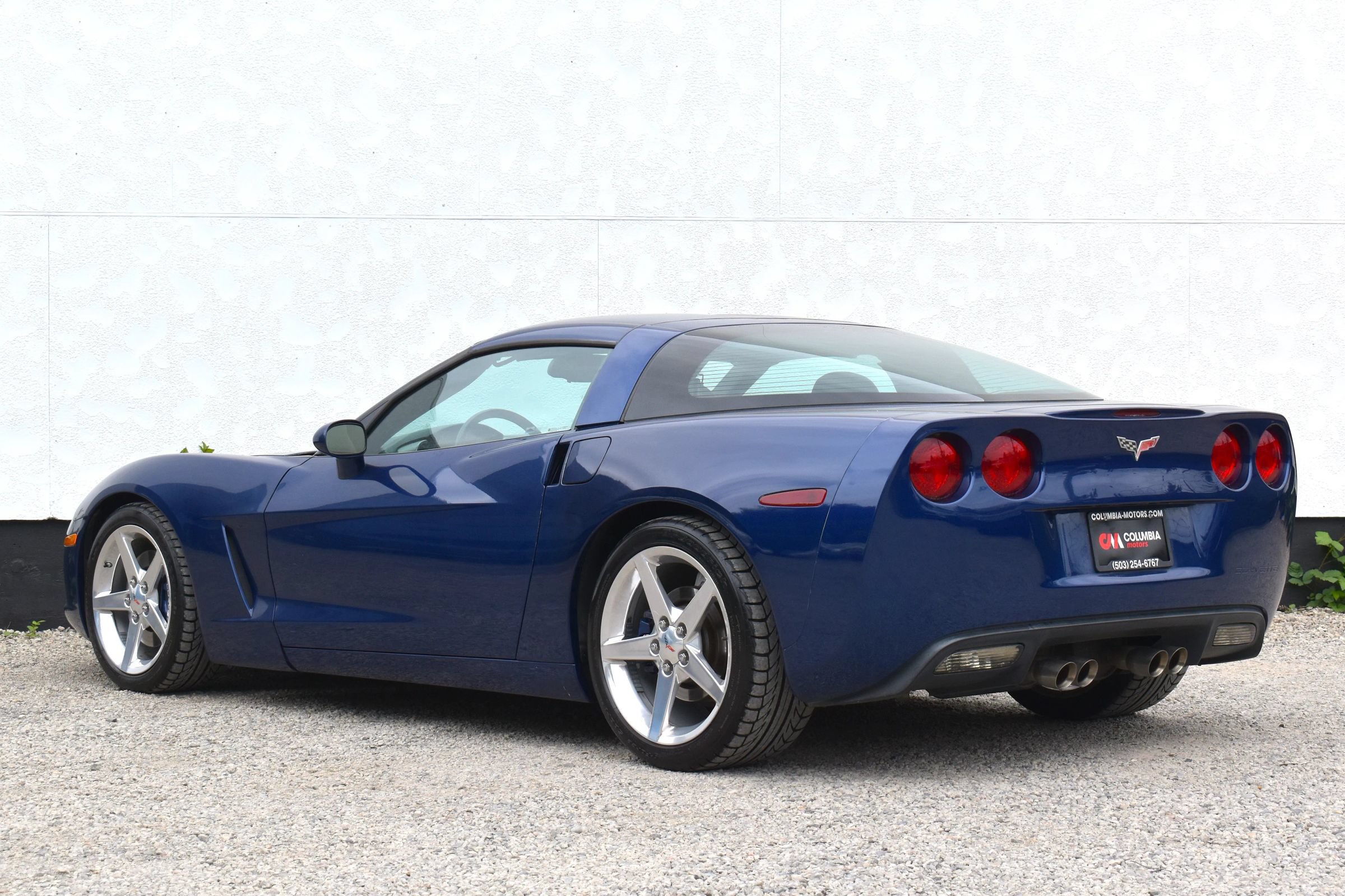 Used 2005 Chevrolet Corvette Coupe w/ Preferred Equipment Group RWD image 38