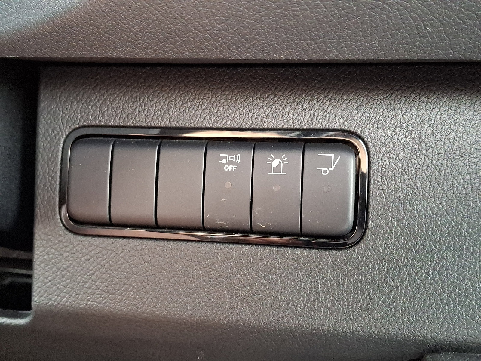 Used 2023 Mercedes-Benz Sprinter 4500 image 26