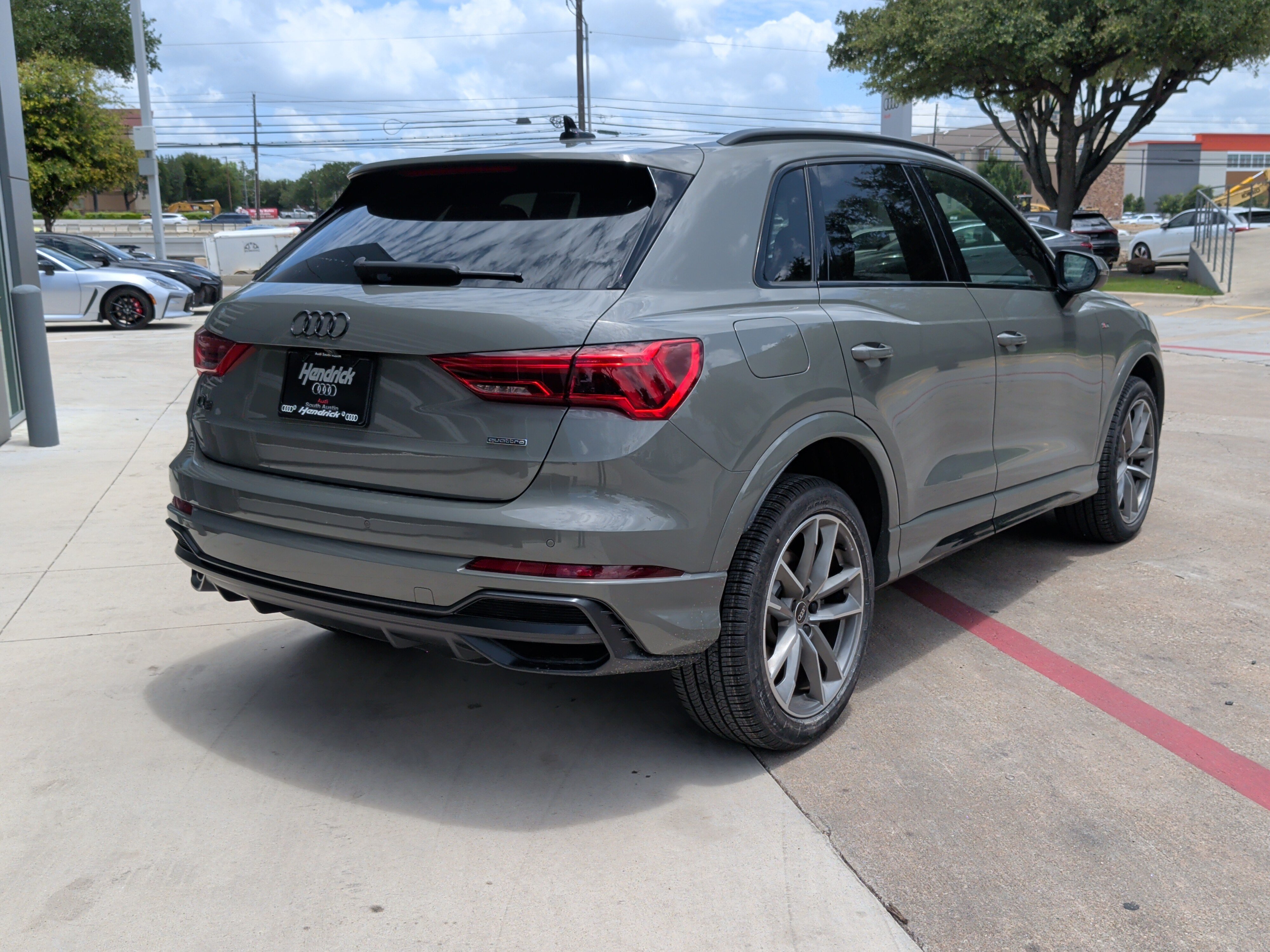 Certified 2022 Audi Q3 2.0T Premium Plus AWD/4WD image 10