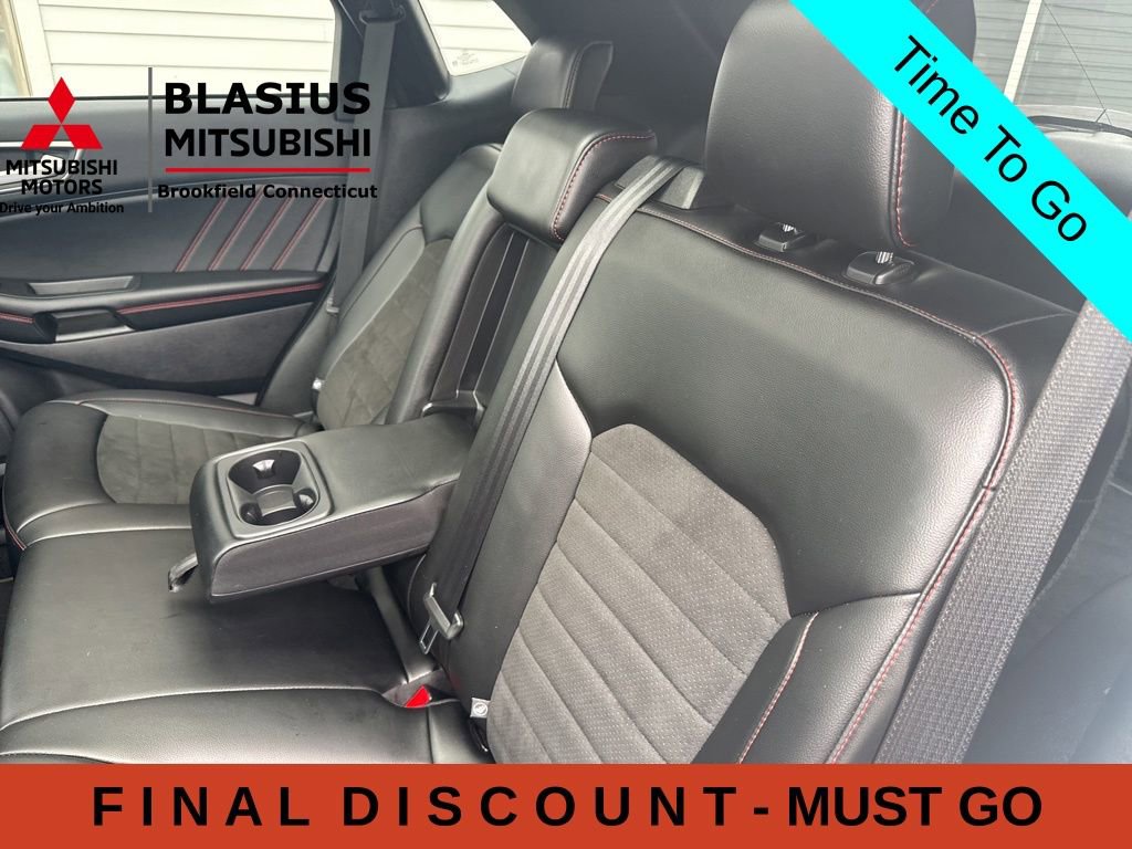 Used 2021 Ford Edge ST-Line AWD/4WD image 25