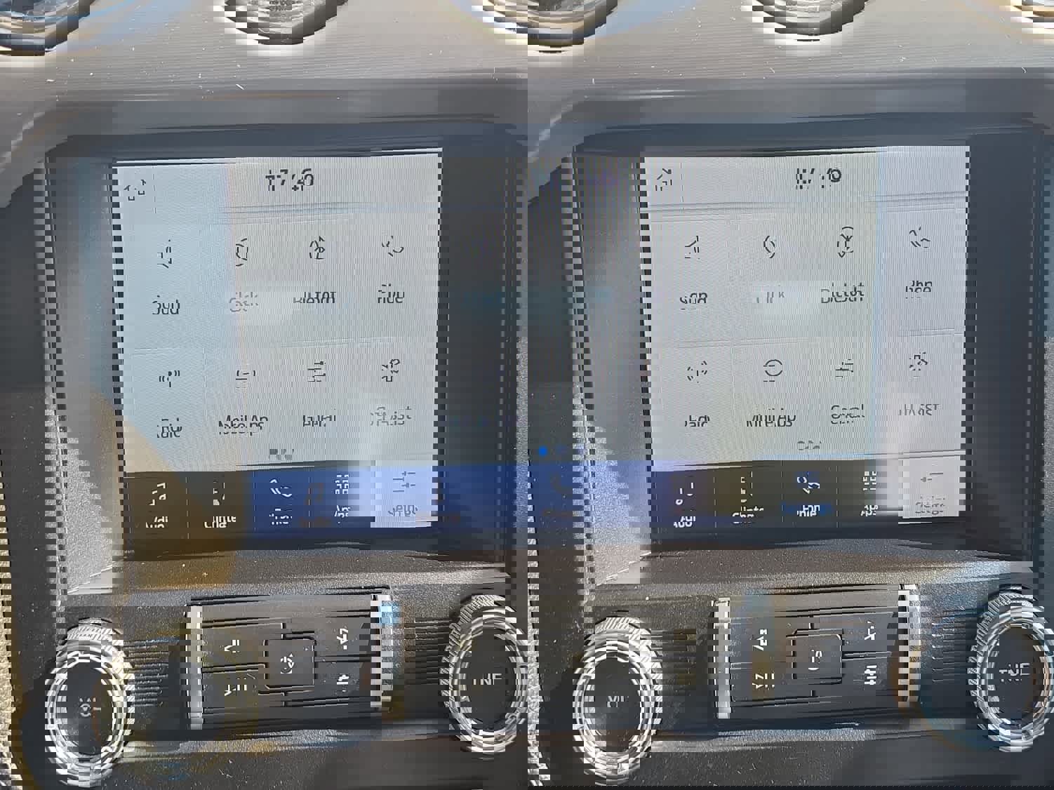 Used 2022 Ford Mustang Premium image 16