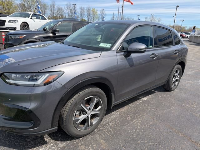 Used 2024 Honda HR-V EX-L image 2