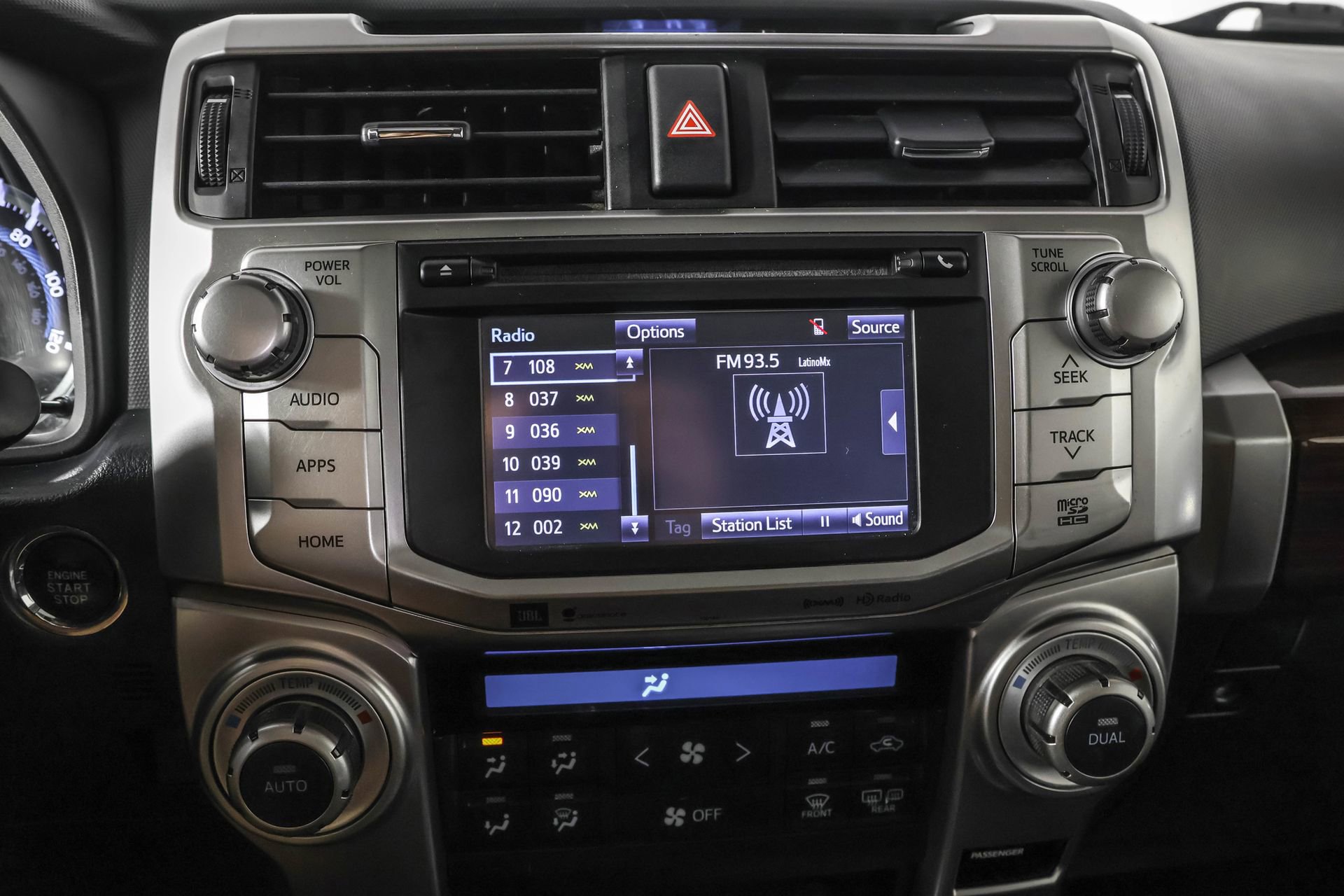 Used 2018 Toyota 4Runner Limited image 28