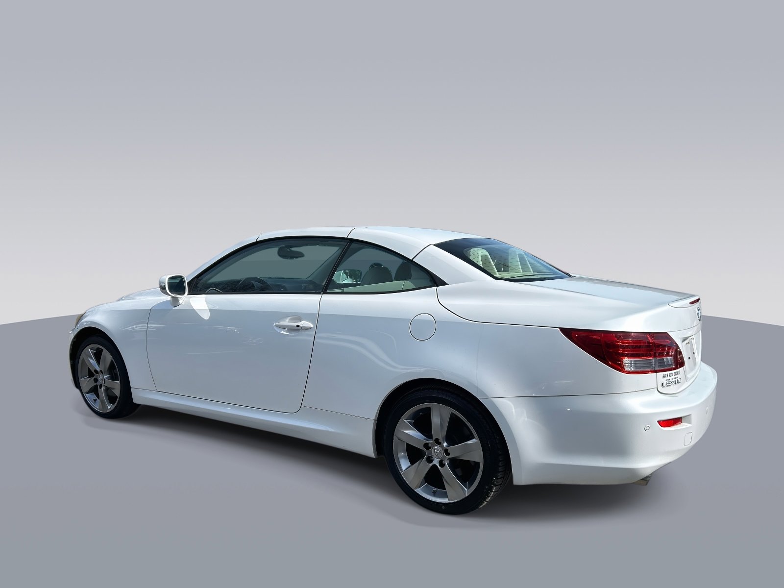 Used 2010 Lexus IS 250C RWD image 6