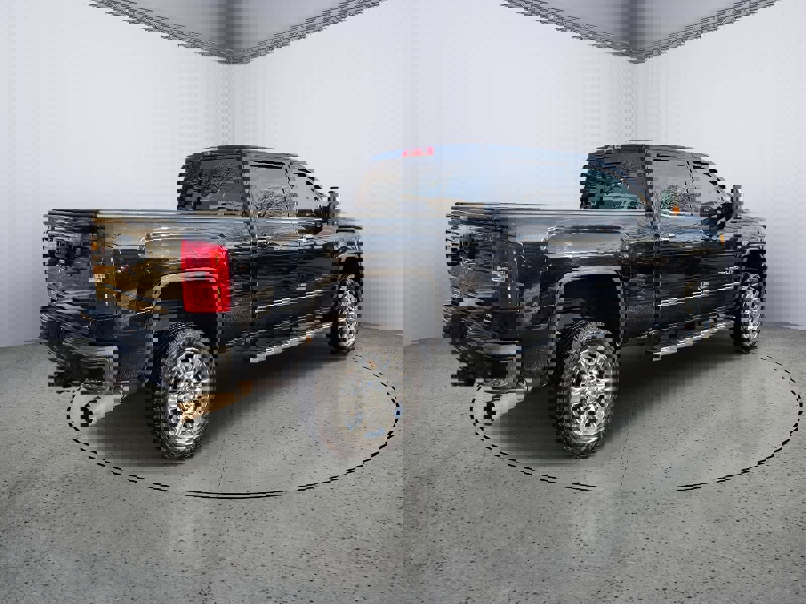 Used 2017 GMC Sierra 2500 Denali w/ Duramax Plus Package image 3