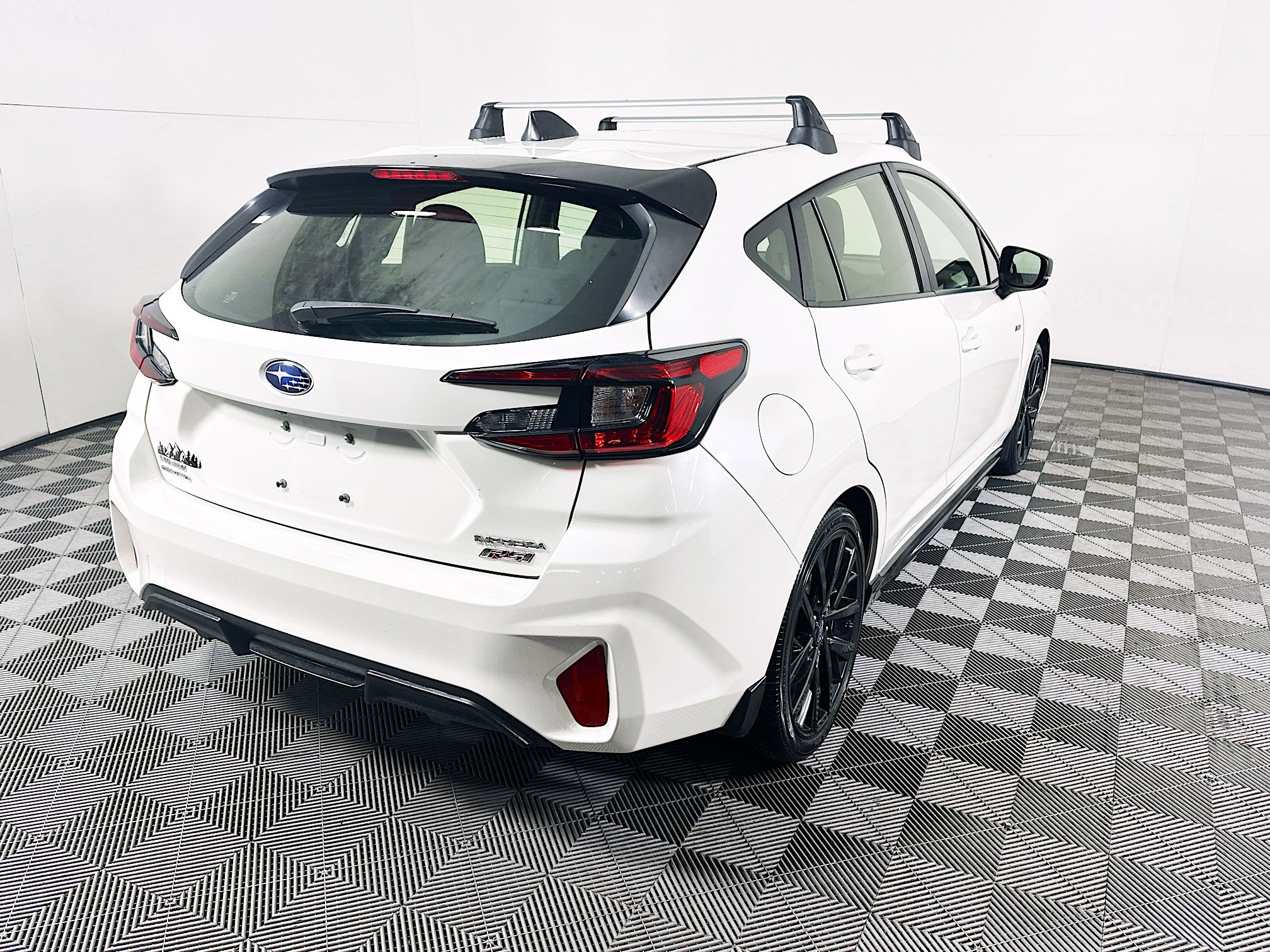 Used 2024 Subaru Impreza RS AWD/4WD image 3