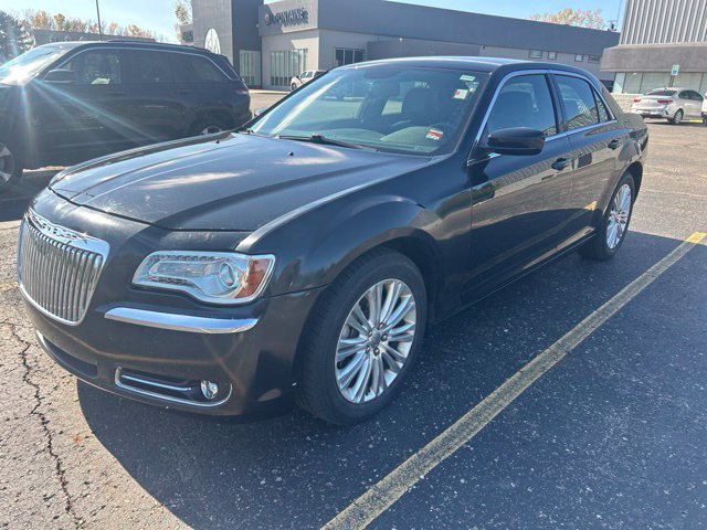 Used 2014 Chrysler 300 AWD w/ Driver Convenience Group