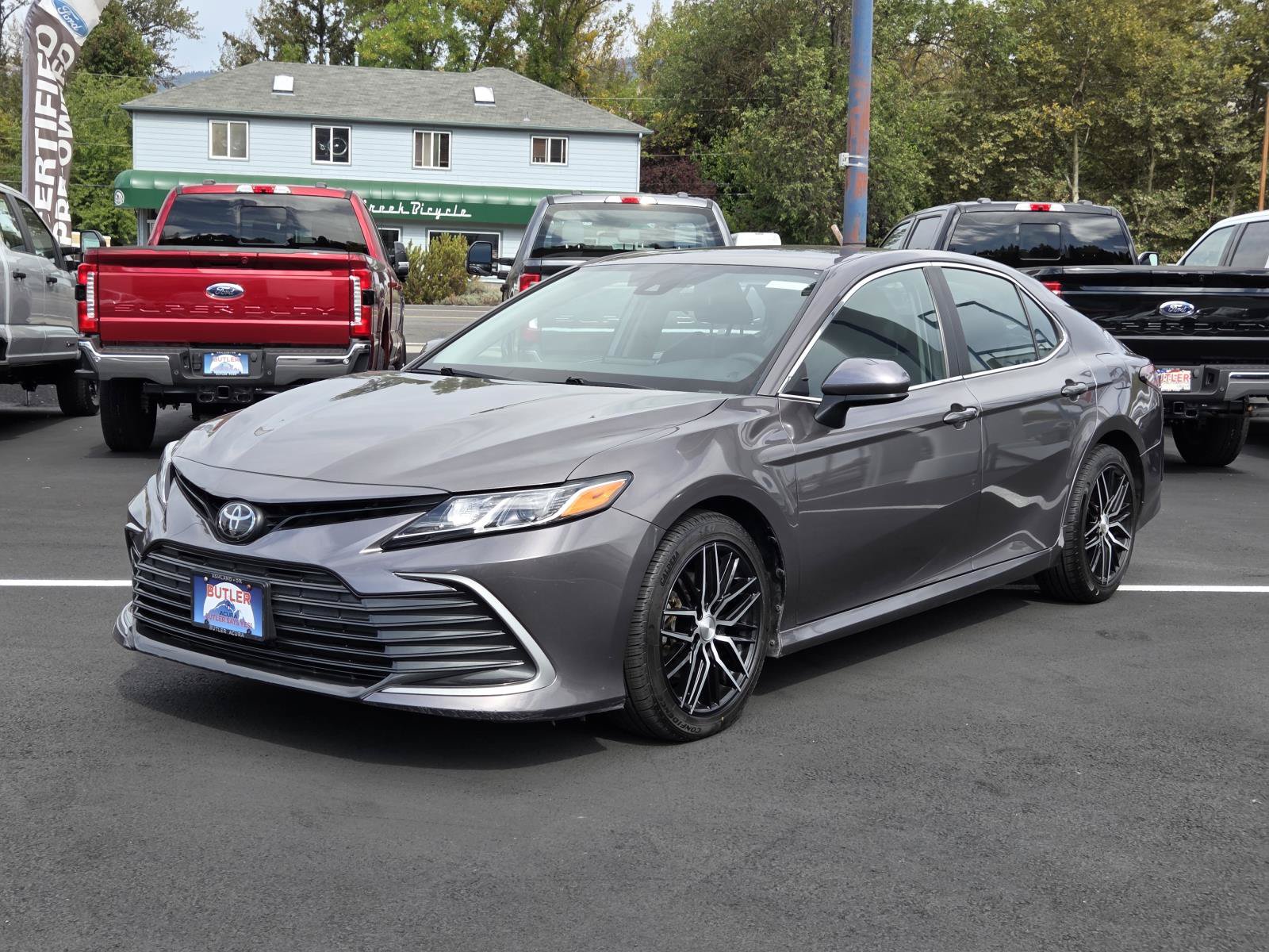 Used 2022 Toyota Camry LE
