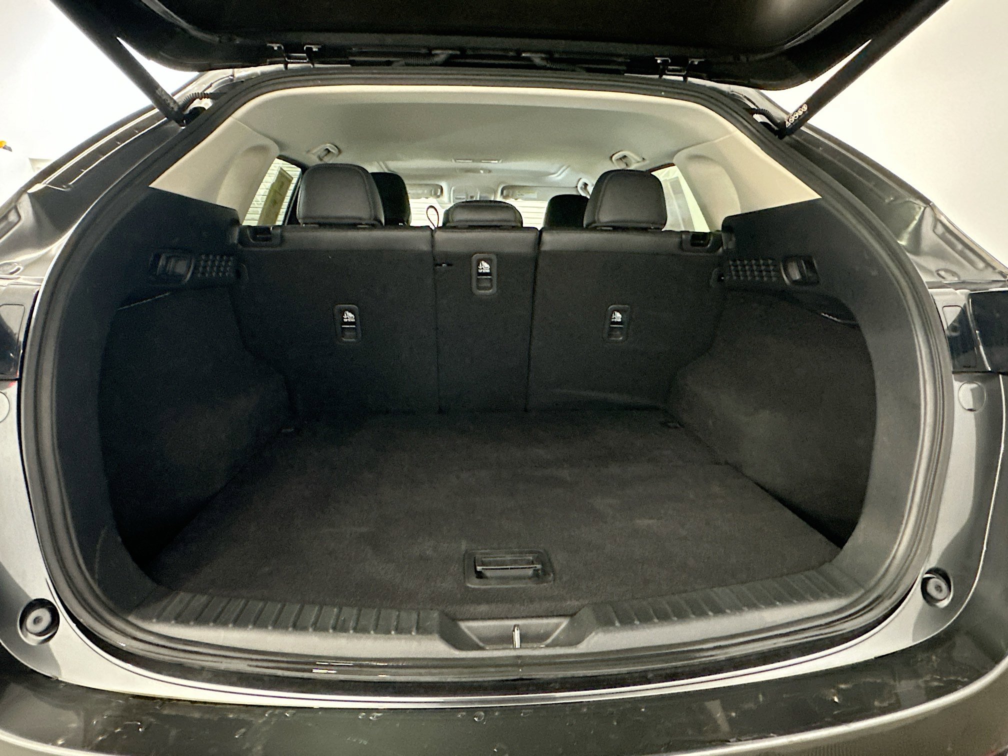 Used 2025 MAZDA CX-5 AWD 2.5 S w/ Preferred Package image 31