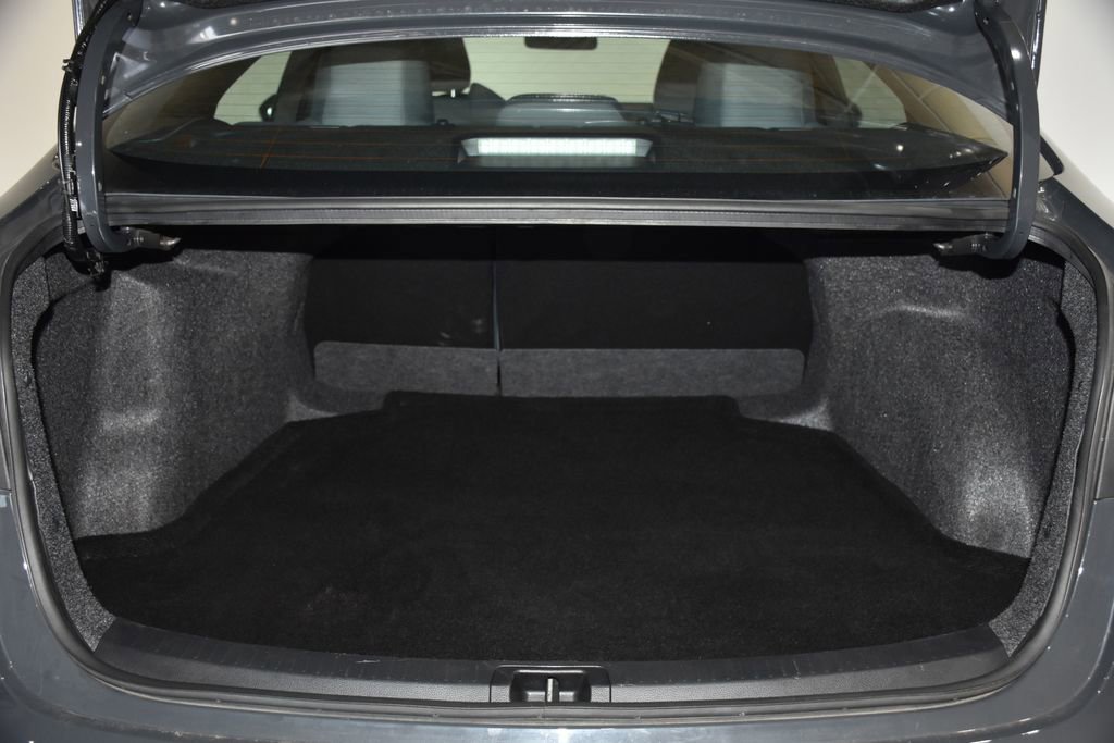 Used 2025 Toyota Corolla SE FWD image 28