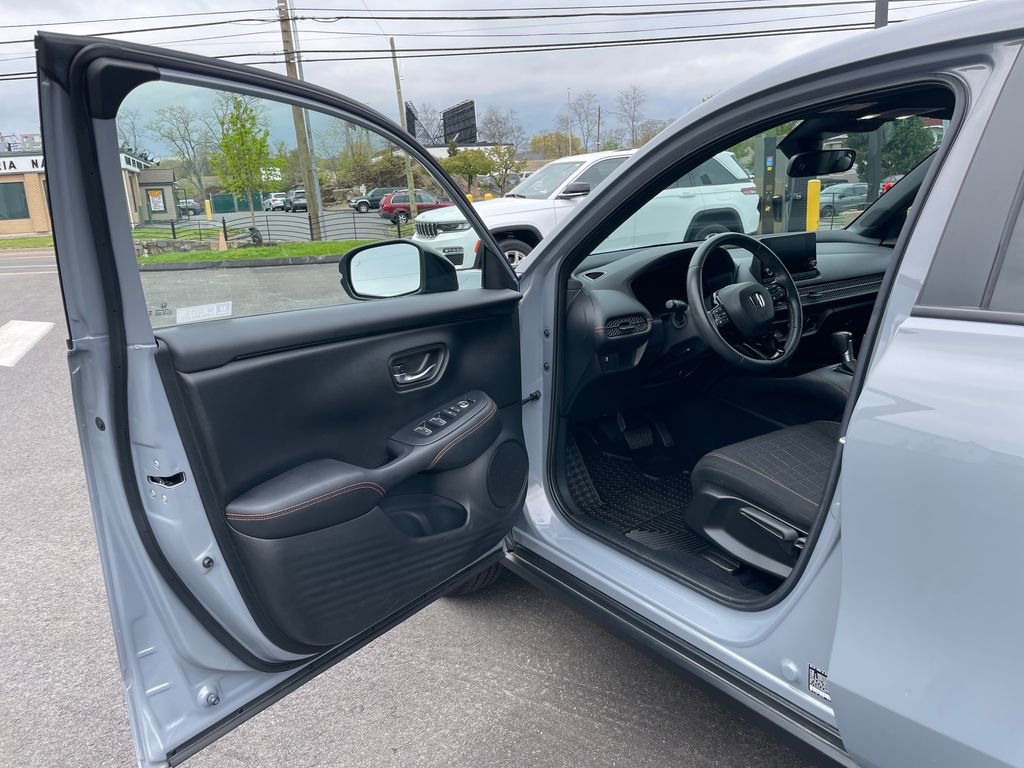Used 2024 Honda HR-V Sport image 33