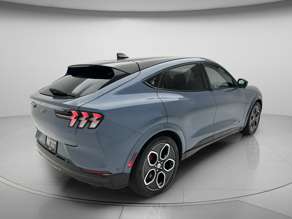 Used 2023 Ford Mustang Mach-E GT AWD/4WD image 5