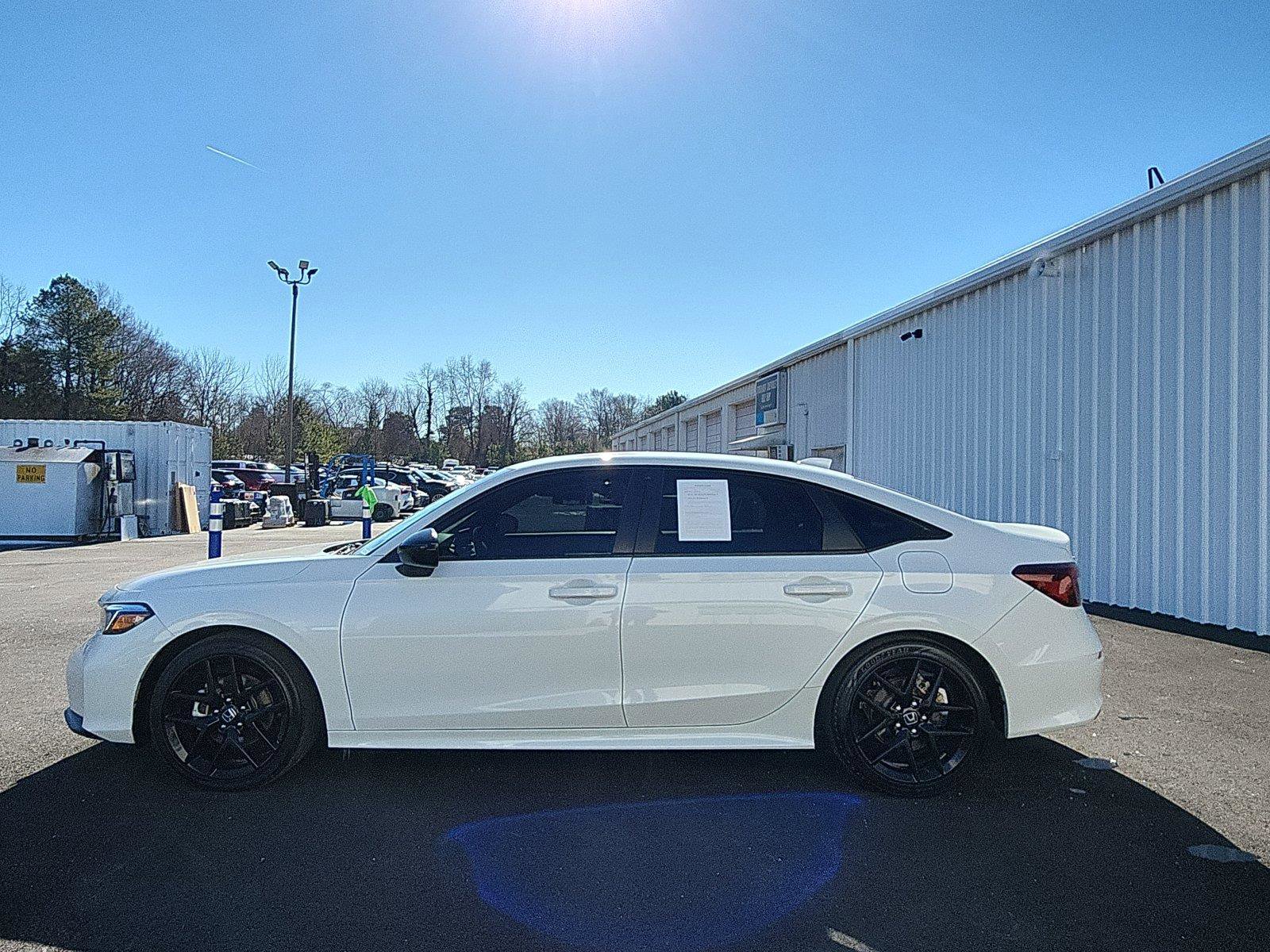 Used 2025 Honda Civic FWD Hybrid Sedan image 2