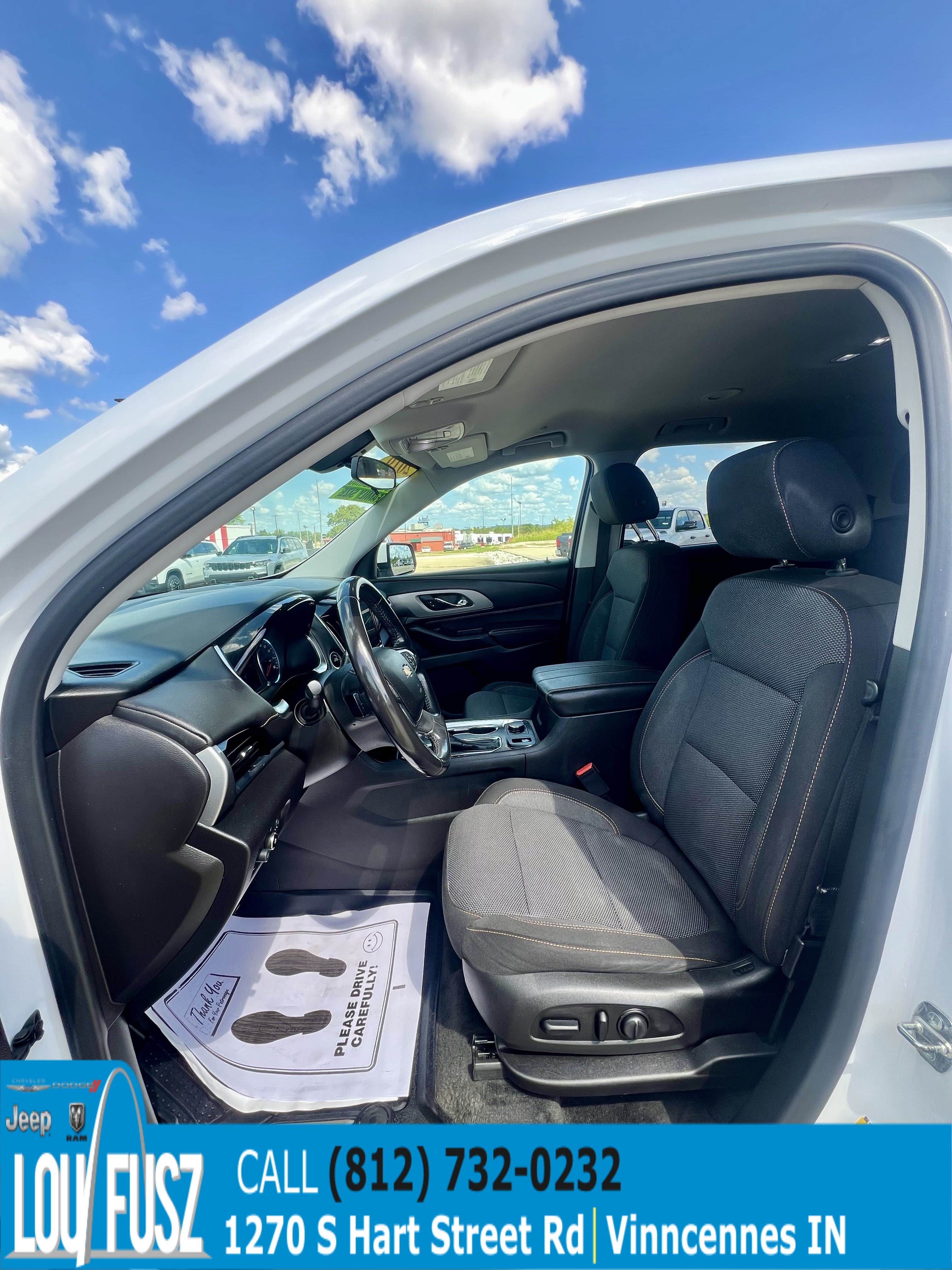 Used 2019 Chevrolet Traverse LT FWD image 10