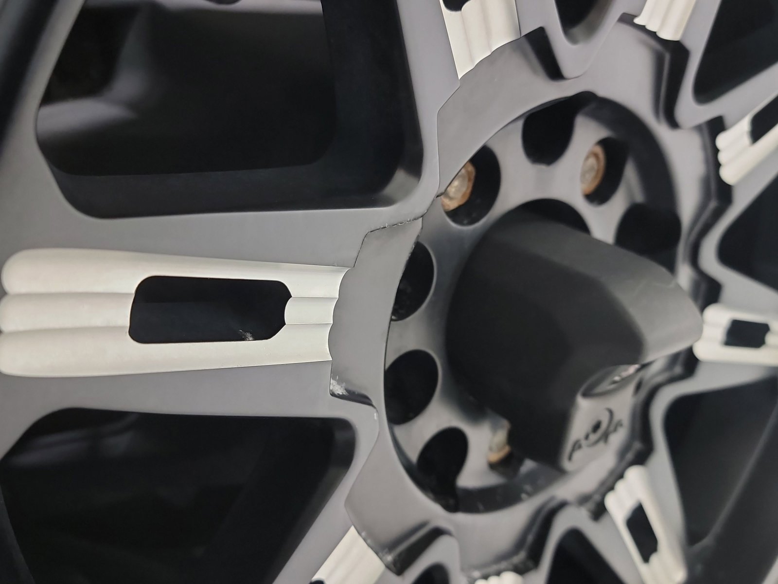 Used 2018 Jeep Wrangler Unlimited Sport image 36