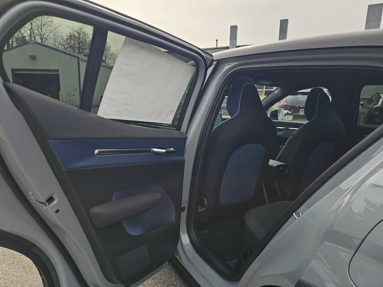New 2026 Volvo EX30 Cross Country Ultra w/ Protection Package Premier AWD/4WD image 17