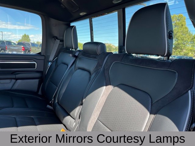 New 2026 RAM 1500 Laramie AWD/4WD image 18