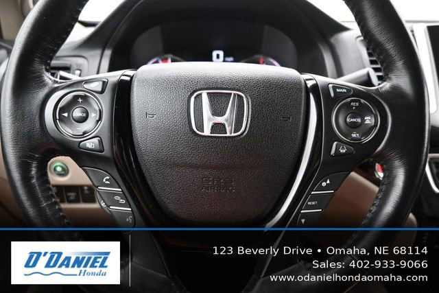 Used 2017 Honda Ridgeline RTL-E image 29