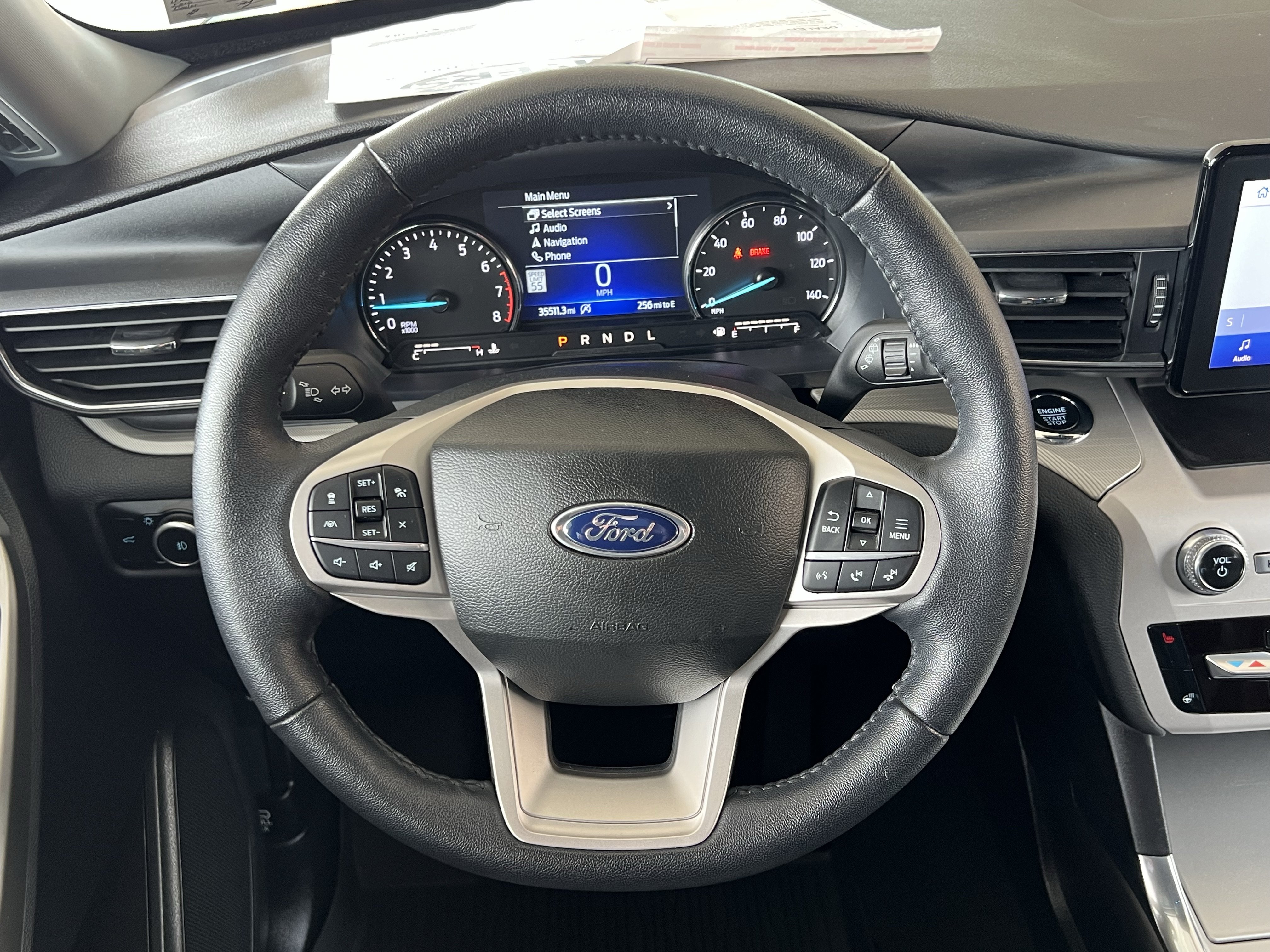 Used 2023 Ford Explorer XLT w/ Equipment Group 202A AWD/4WD image 33