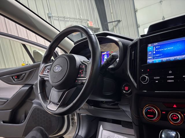 Used 2021 Subaru Crosstrek 2.0i Premium w/ Moonroof Package AWD/4WD image 14