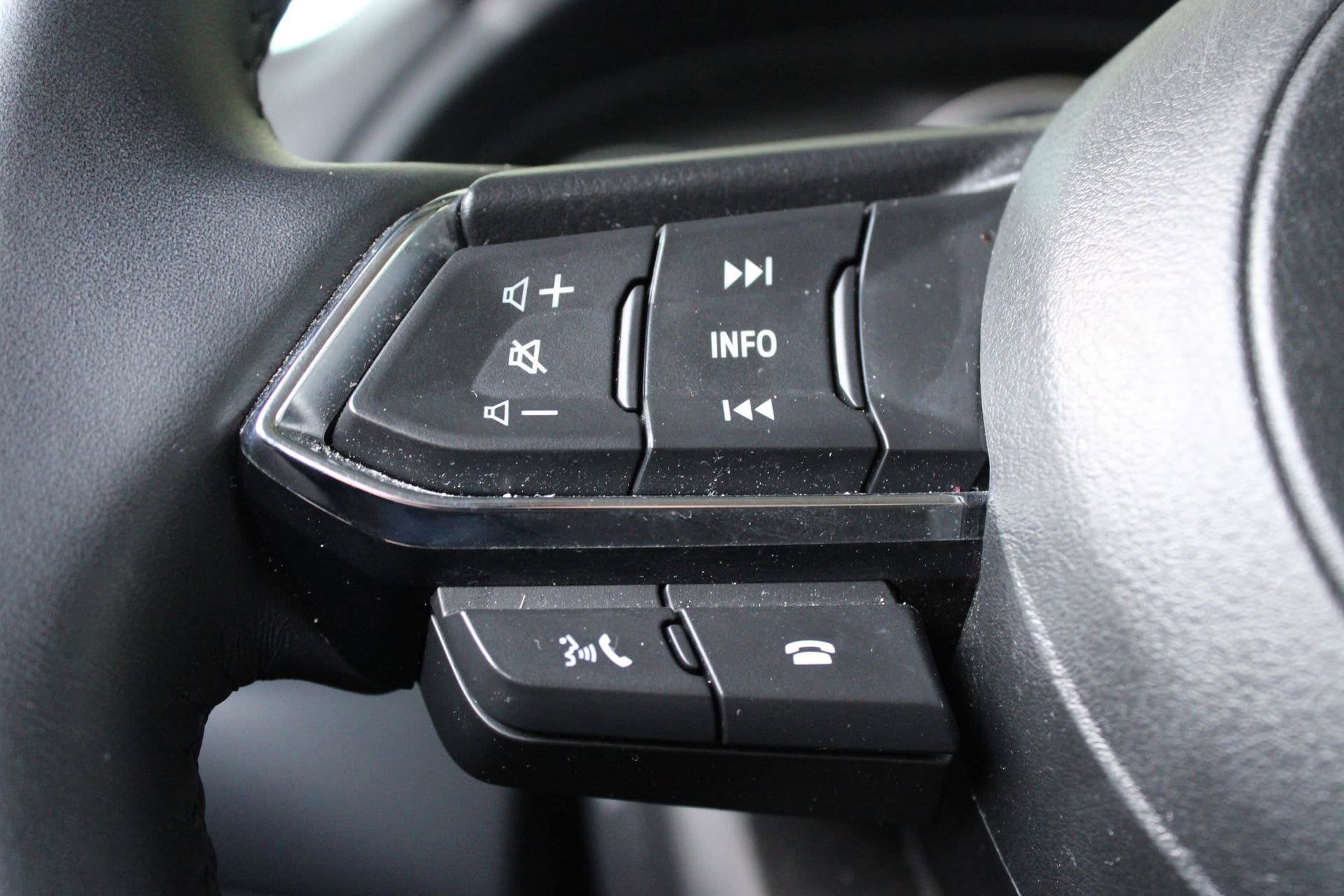 Used 2025 MAZDA CX-5 AWD 2.5 S w/ Preferred Package image 29