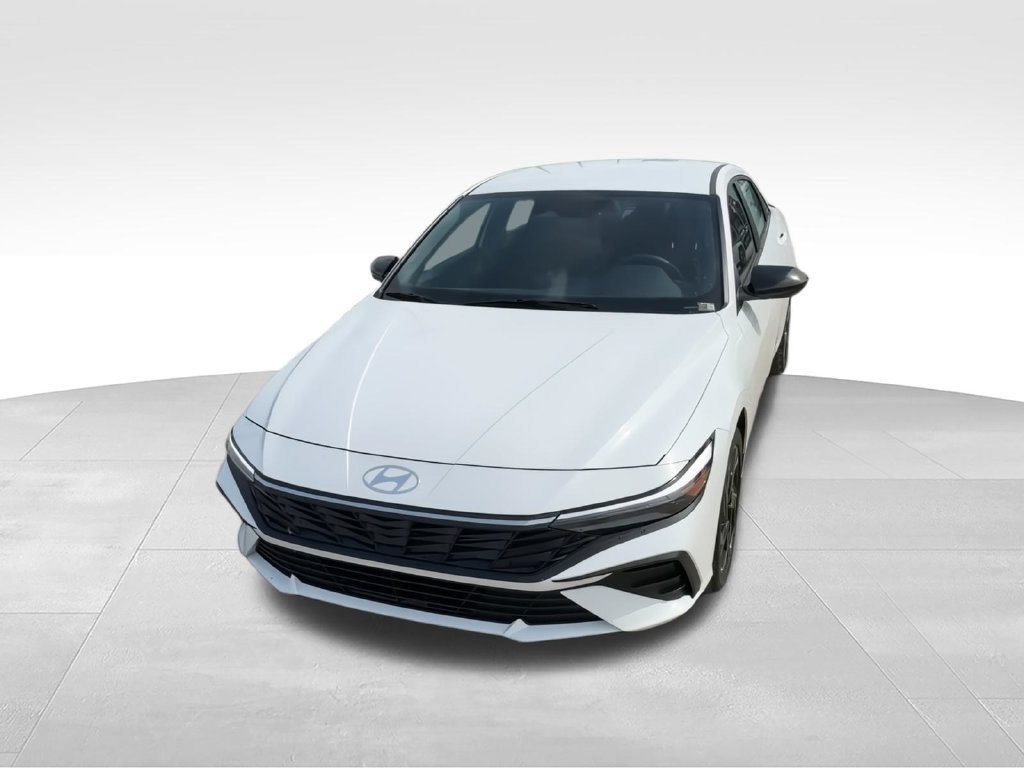 New 2026 Hyundai Elantra Sport FWD image 3