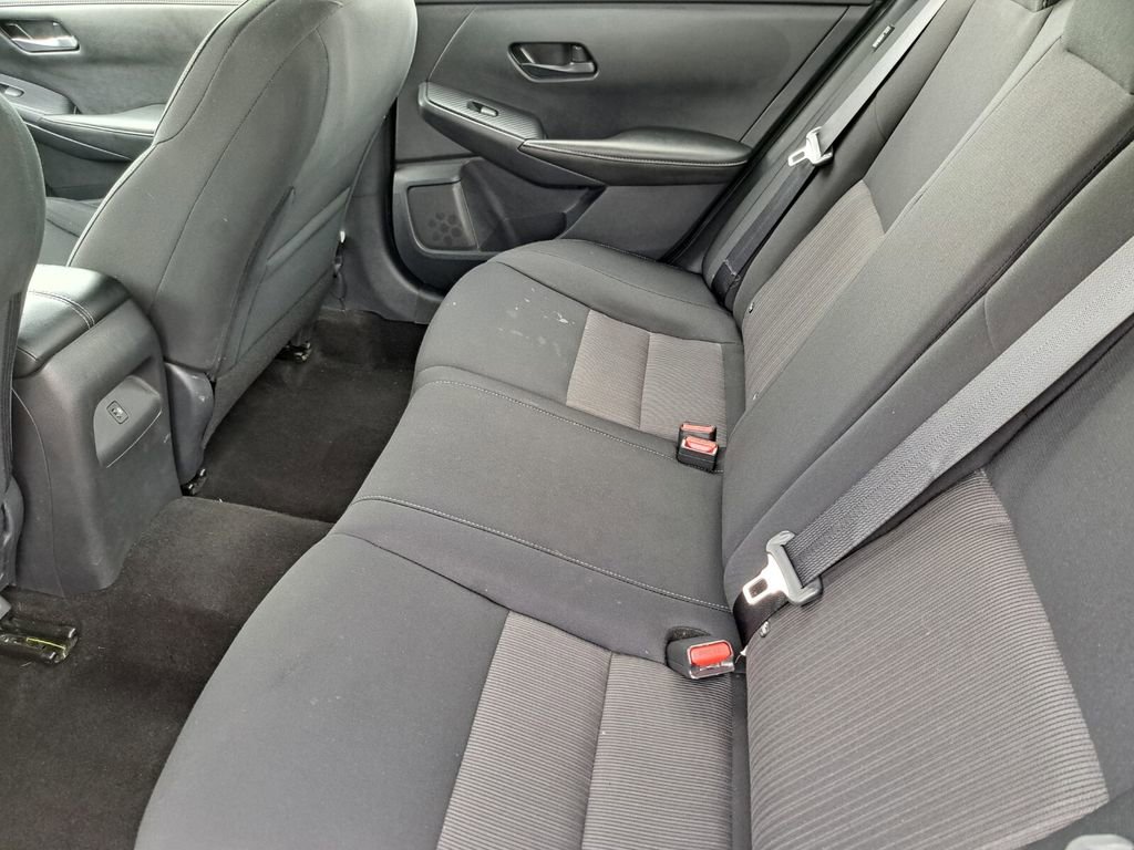 Used 2024 Nissan Sentra SV image 17