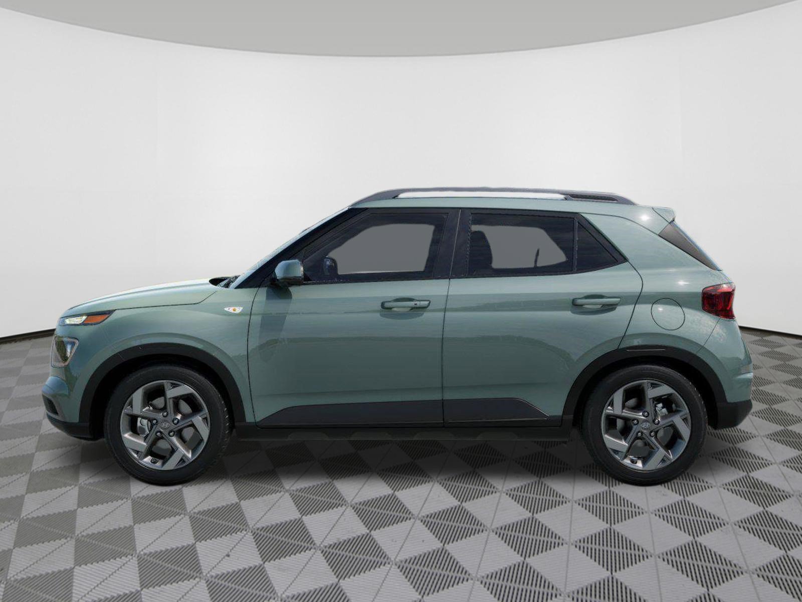 New 2026 Hyundai Venue SEL FWD image 3