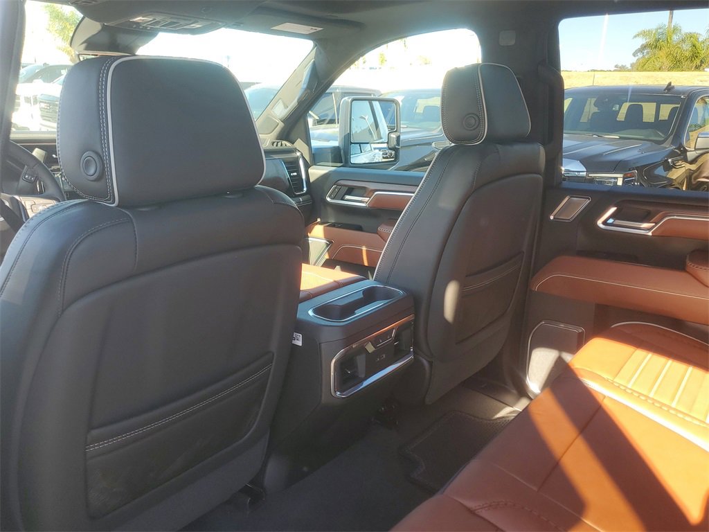 New 2026 GMC Sierra 3500 Denali Ultimate image 8