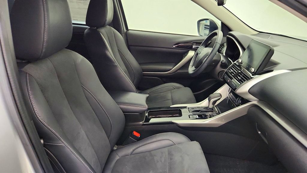 Used 2022 Mitsubishi Eclipse Cross SE FWD image 24