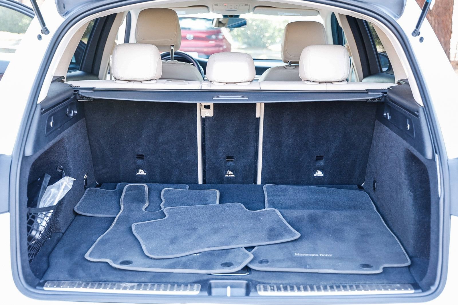 Used 2021 Mercedes-Benz GLC 300 4MATIC image 25