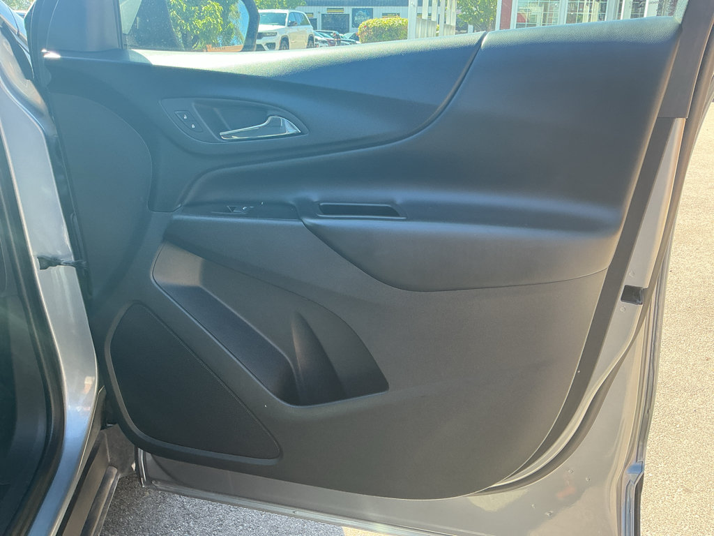 Used 2024 Chevrolet Equinox LT AWD/4WD image 13