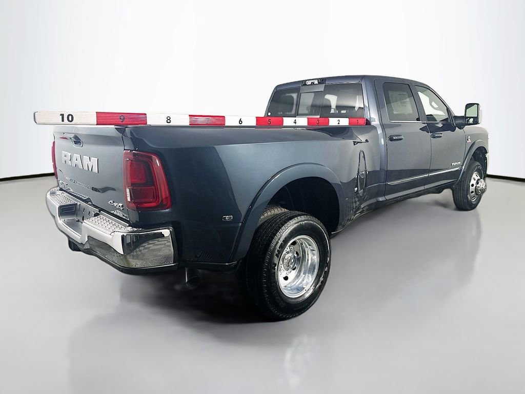 New 2026 RAM 3500 Limited w/ Towing Technology Group image 7
