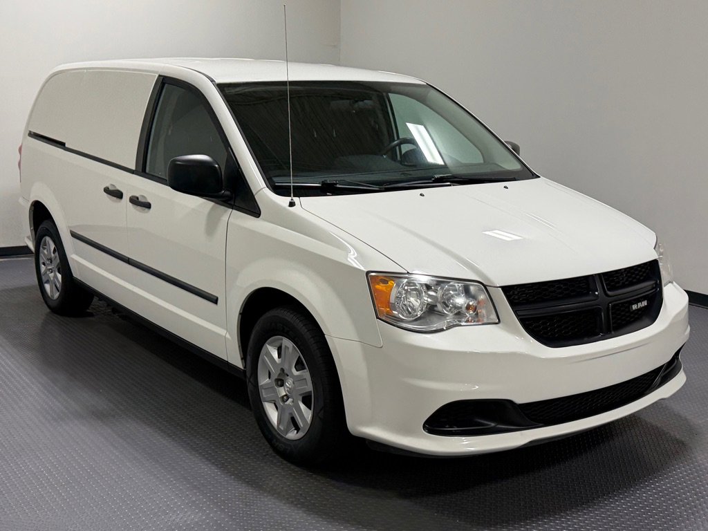 Used 2013 RAM C/V Tradesman image 4