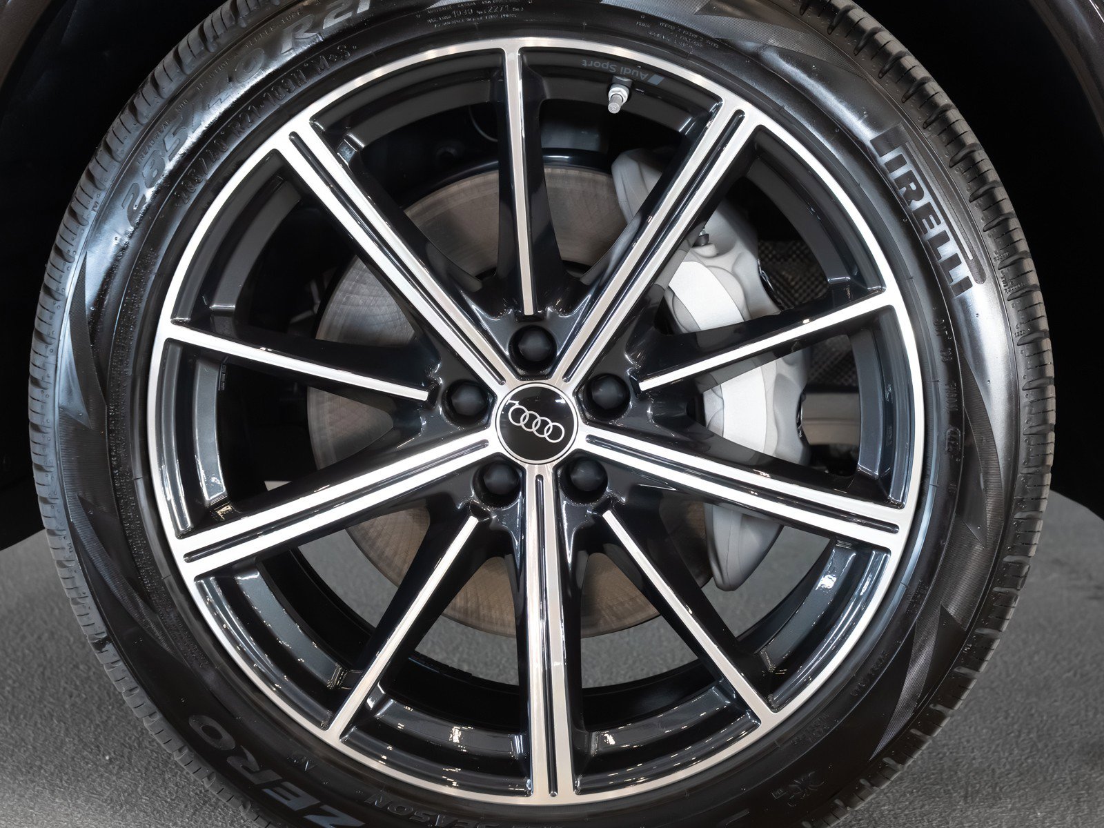 New 2026 Audi Q7 2.0T Premium Plus image 7