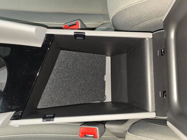 Certified 2025 Hyundai Elantra SEL image 20