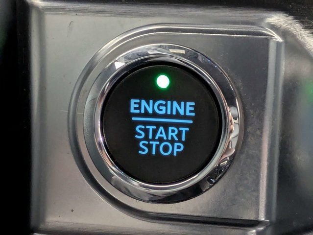 Used 2023 Ford F150 Lariat AWD/4WD image 29