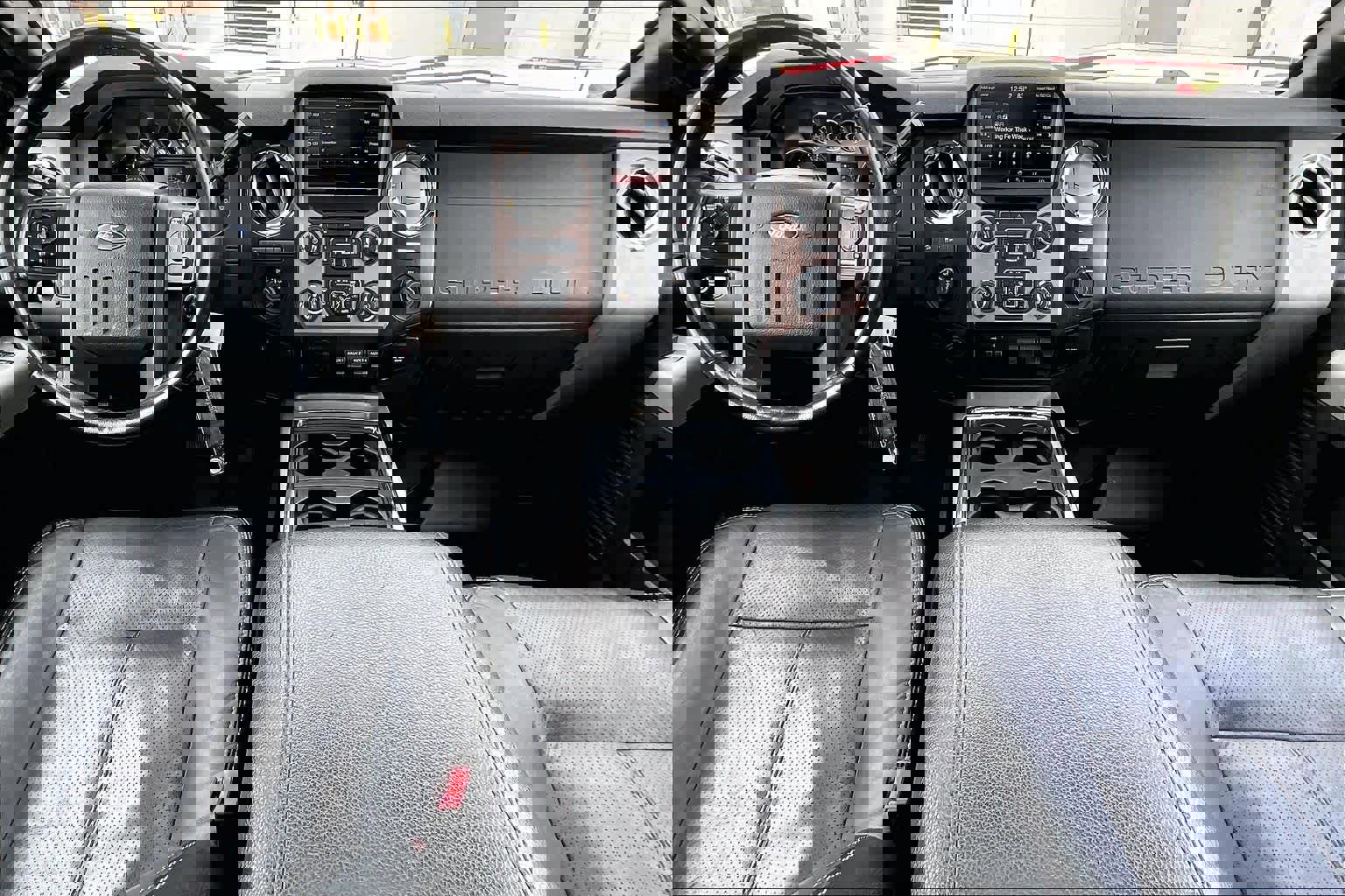 Used 2015 Ford F250 Lariat w/ Lariat Ultimate Package image 15