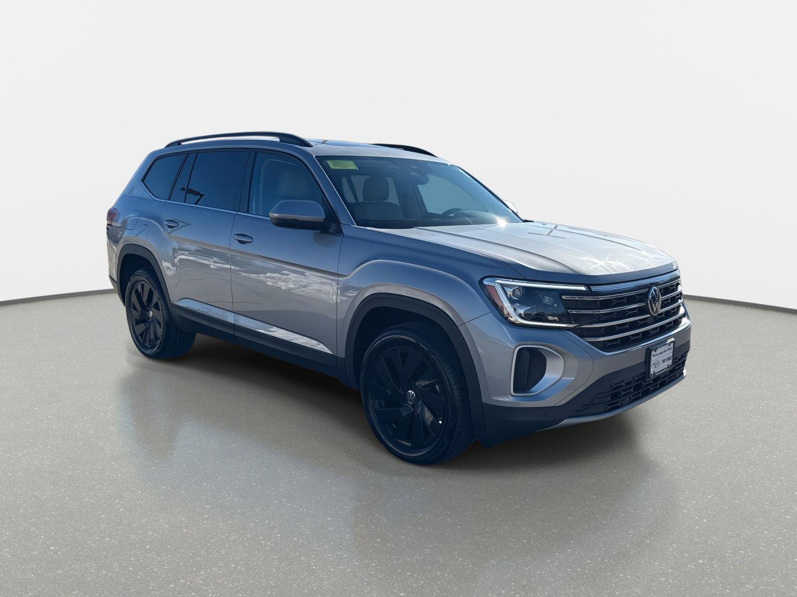 New 2026 Volkswagen Atlas SE image 3