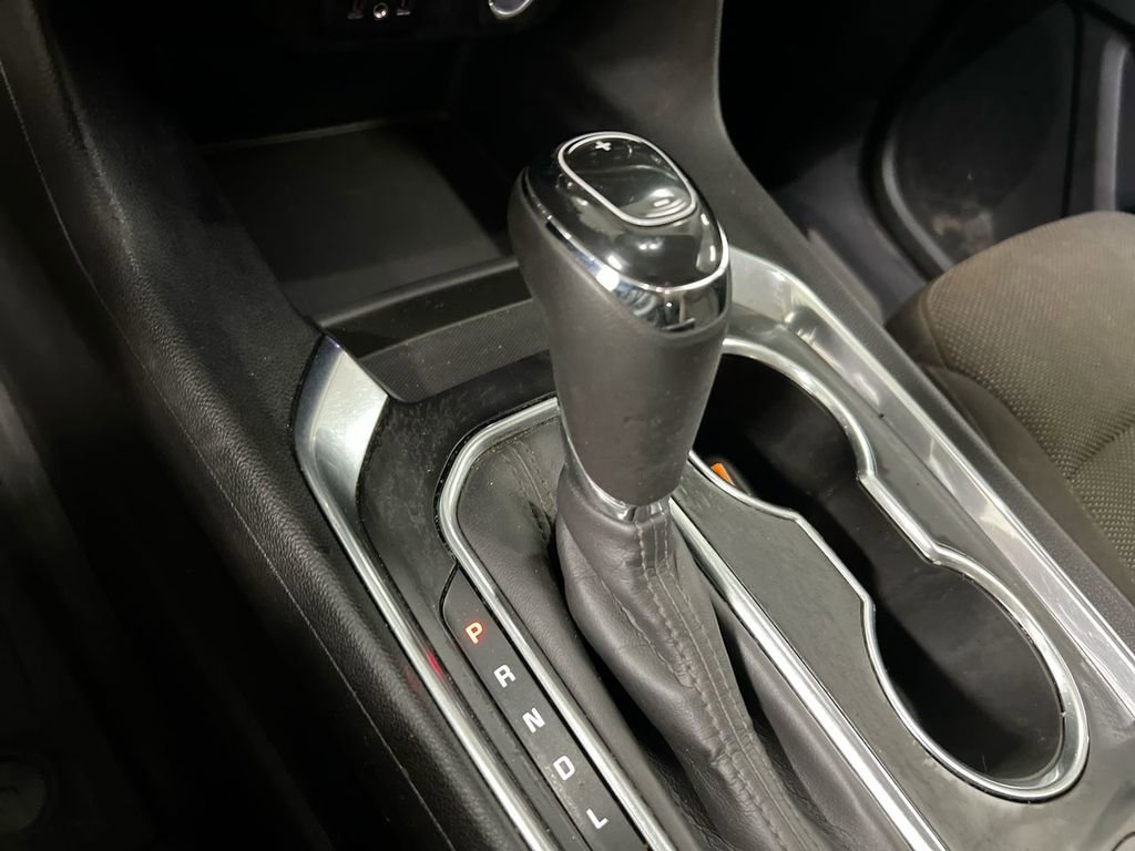 Used 2020 Chevrolet Traverse LS image 15