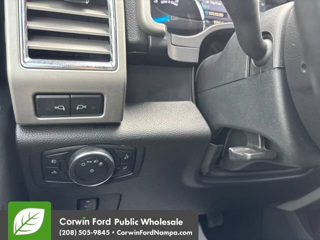 Used 2017 Ford F350 Lariat w/ Lariat Value Package AWD/4WD image 15
