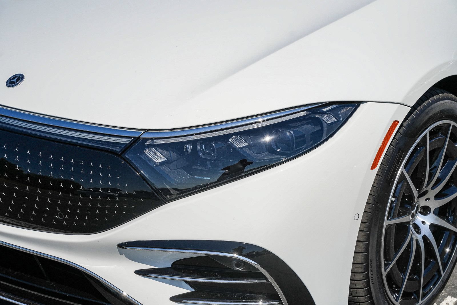 New 2026 Mercedes-Benz EQS 450+ 4MATIC Sedan image 8
