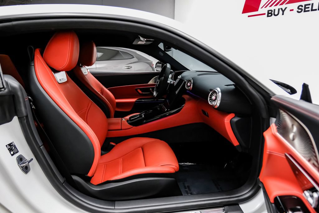 Used 2025 Mercedes-Benz AMG GT 63 image 28