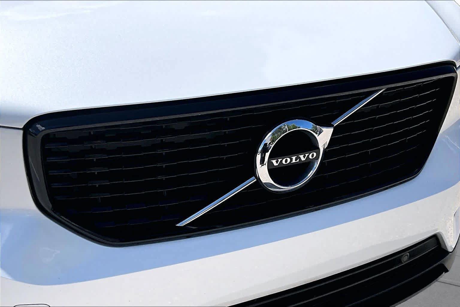 Used 2019 Volvo XC40 AWD T5 image 29